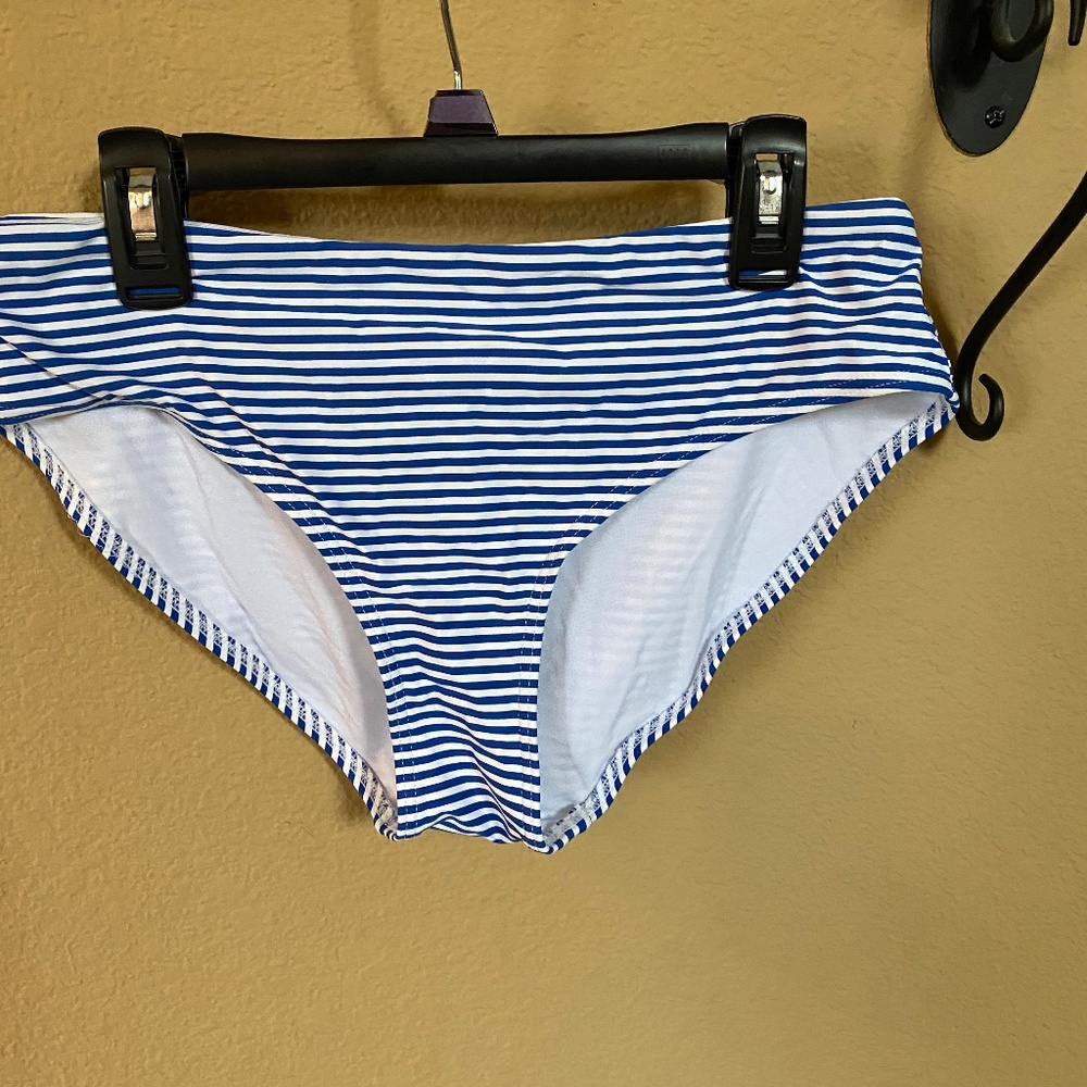 Bikini bottom